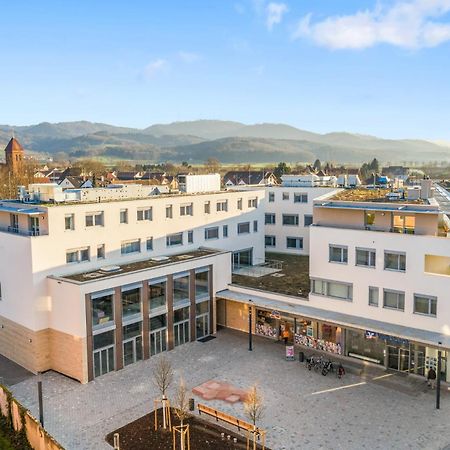 Empire Living: Denzlingen Marktplatz Eksteriør bilde